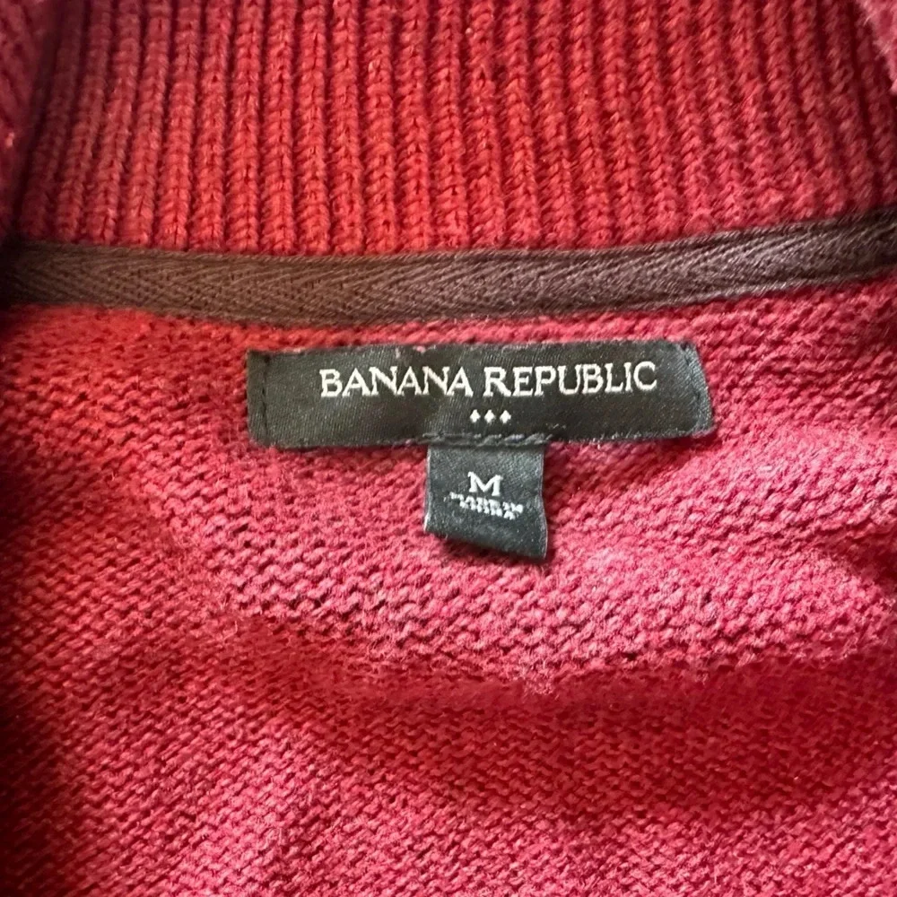Banana Republic Size Medium Maroon Sweater